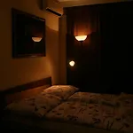 Royal Studio Apartment